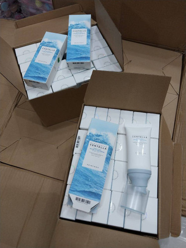 ضد آفتاب سنتلا کره ای اصلی و اورجینال (دو نقطه )